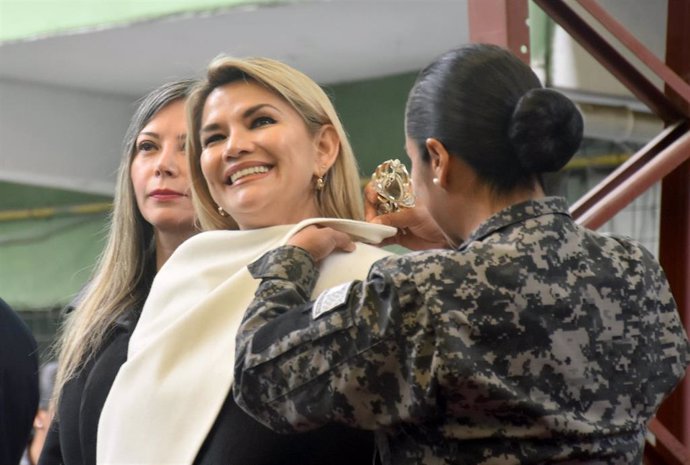 La autoproclamada presidenta interina de Bolivia, Jeanine Áñez.