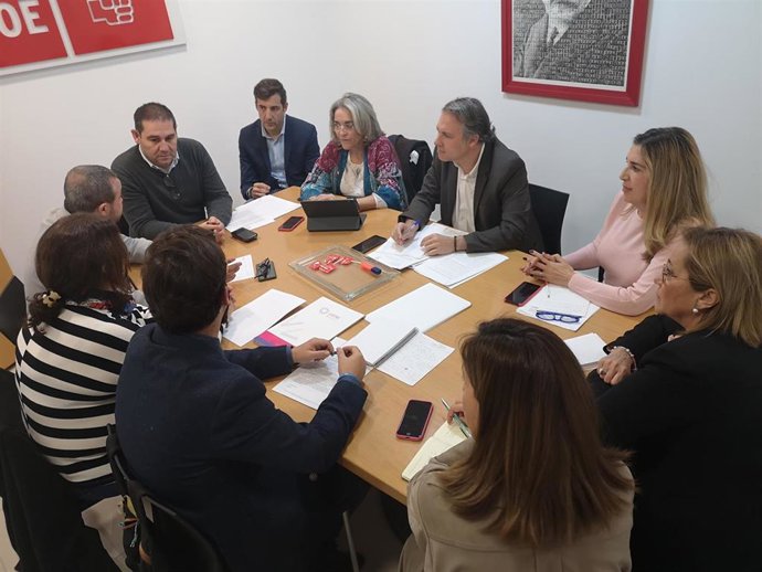 [Grupohuelva] Adjunto La Foto Para Autónomos