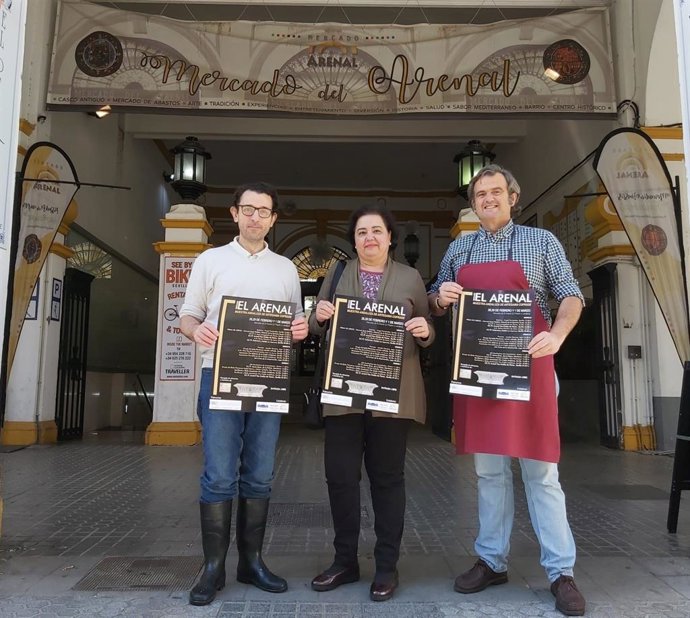 Presentación de la primera edición de la Muestra de Arte Cofrade