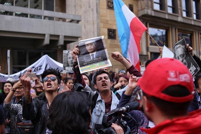 Protestas contra Álvaro Uribe