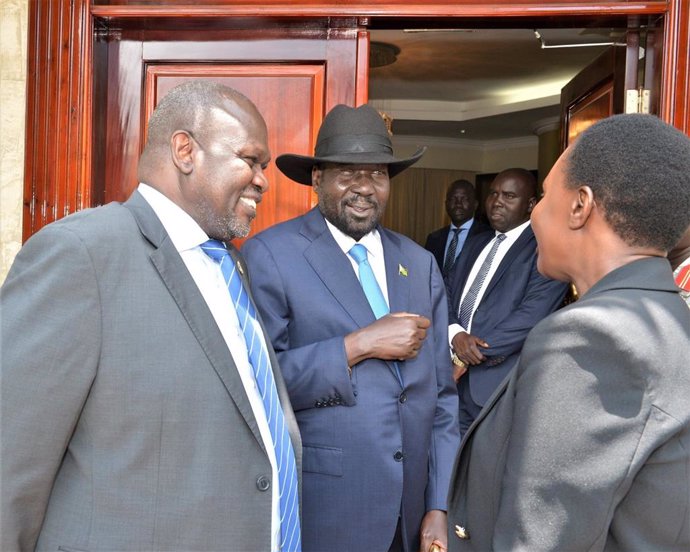 Riek Machar y Salva Kiir durante un encuentro en Yuba