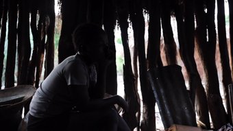 Una niña obligada a prostituirse en Angola