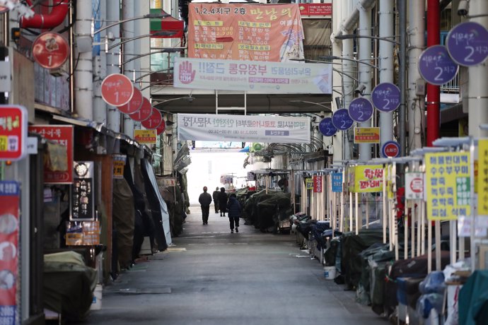 23 February 2020, South Korea, Daegu: A market is closed to prevent the spread of the coronavirus (COVID-19). Photo: Yonhap/dpa