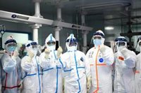 China impone cuarentenas adicionales a pacientes con alta médica que podrían tener restos del coronavirus