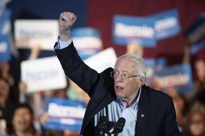 EEUU.- Sanders arrasa a sus rivales en los caucus demócratas de Nevada y consoli