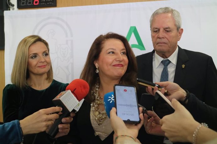 Carmen Crespo anuncia que la Junta aportará 4,5 millones al mecanismo de refinan