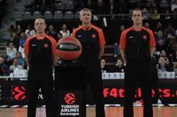 La Euroliga condena la agresión a los árbitros del PAO-Barça y advierte con dureza a Grecia