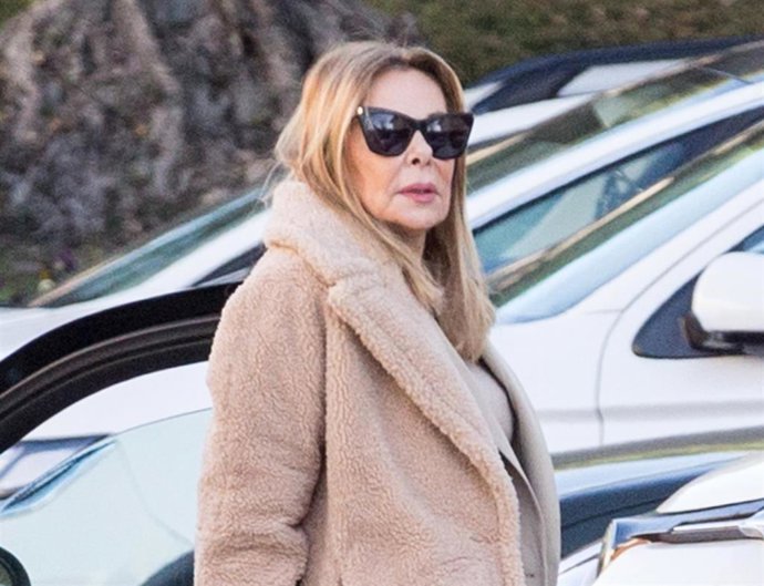 Ana Obregón llegando a la Clínica Ruber