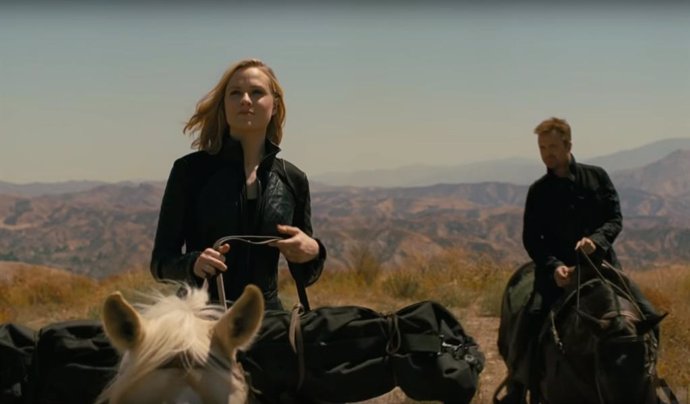 Aaron Paul y Evan Rachel Wood en la 3 temporada de Westworld