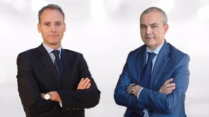 Alex Fusté , director de inversiones de Andbank España y miembro del consejo de administración de la gestora española, y Juan Luis García Alejo como director de Global Asset Management y director general de Andbank Wealth Management España, a la derecha.