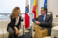 Delegación del Gobierno e Industria anuncian que "blindarán" el Puerto para garantizar la seguridad