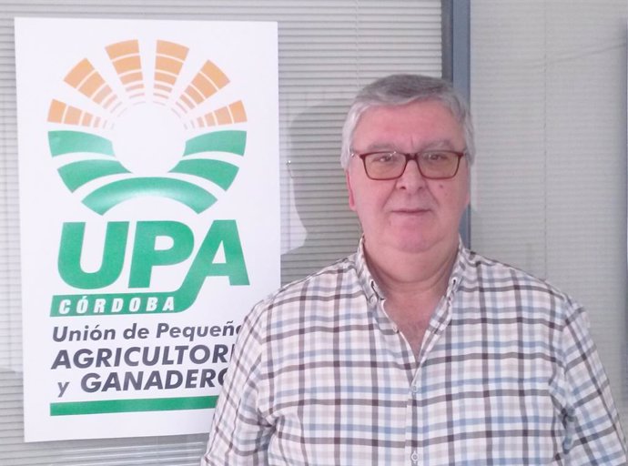 El secretario general de UPA-Andalucía, Miguel Cobos