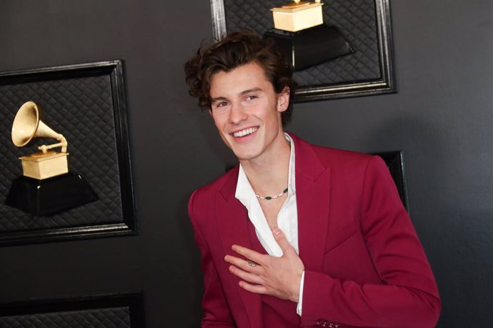 January 26, 2020 - Los Angeles, California, United States:: Shawn Mendes arriving at the 62nd GRAMMY Awards at STAPLES Center in Los Angeles, CA.(Allen J. Schaben / Los Angeles Times / Contacto)