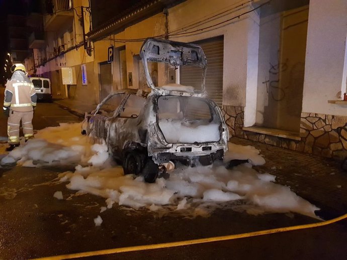 El cotxe cremat del regidor de Vox a Salt, Sergi Fabri.