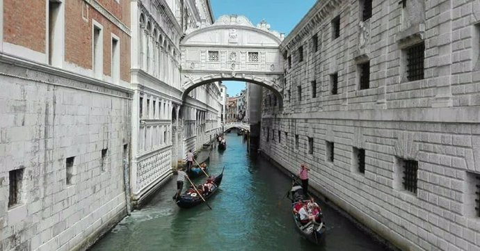 Venecia es una de las ciudades italianas que iban a visitar los estudiantes de Córdoba que han suspendido el viaje.