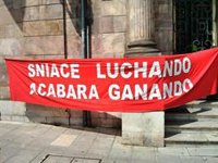 Trabajadores de Sniace se movilizarán dos o tres veces al mes