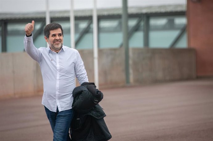 El expresidente de la Asamblea Nacional Catalana (ANC), Jordi Snchez sale de la cárcel de Lledoners en su primer permiso penitenciario de dos días, en Barcelona (Cataluña/España) a 25 de enero de 2020.