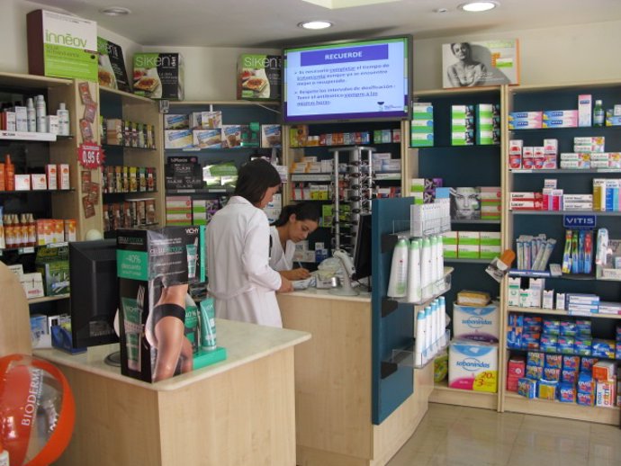 El SAS pagará a las farmacias más de 10 millones como compensación por no poder dispensar fármacos hospitalario