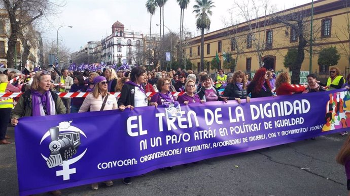 Manifestación del 'Tren de la Dignidad' en Sevilla.