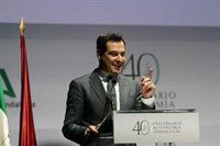 Moreno aboga por una Andalucía "más potente" y destaca el "orgullo de los andaluces" en el 40º aniversario del Estatuto
