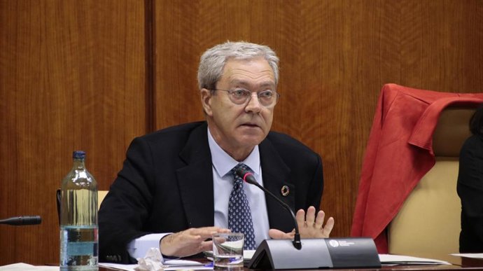 El consejero de Economía, Conocimiento, Empresa y Universidad, Rogelio Velasco