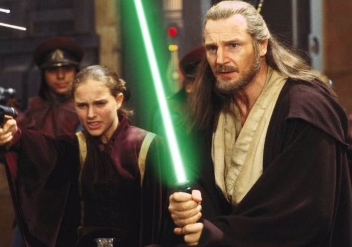 Liam Neeson en Star Wars: La amenaza fantasma