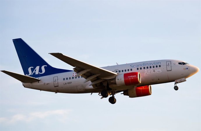 Scandinavian Airlines Systems (SAS) pierde un 84% más en su primer trimestre fiscal. 