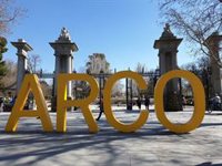 La directora de Arco afirma que la obra de Franco es "un gesto creativo e irónico"