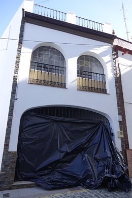 Imagen de la vivienda donde residía en Aznalcóllar la víctima de violencia de género