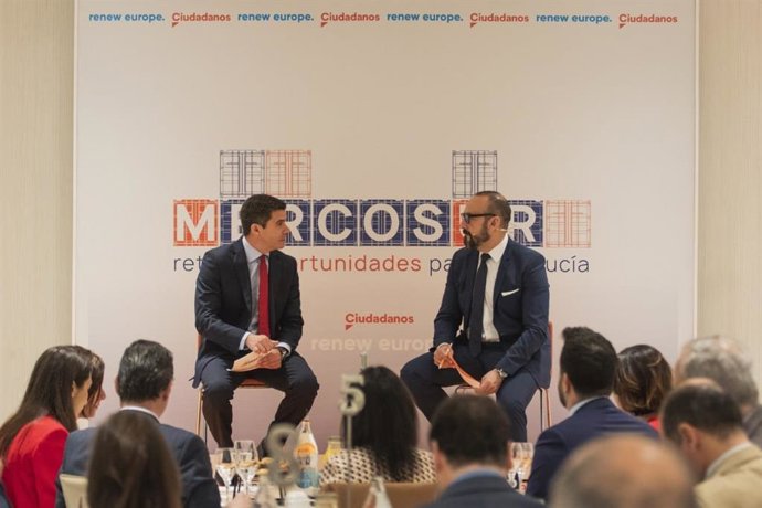 Sergio Romero, portavoz parlamentario de Cs, y Jordi Cañas, eurodiputado por Cs.