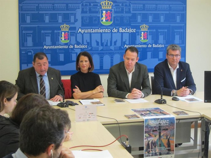 Presentación de la web Badajoz cofrade