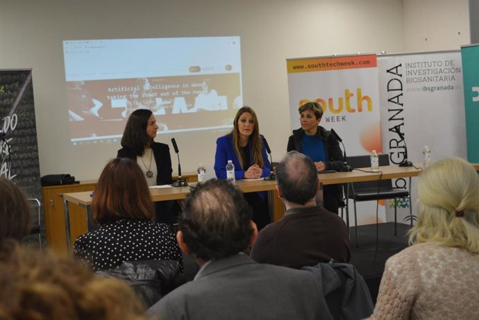 Imagen de la mesa redonda