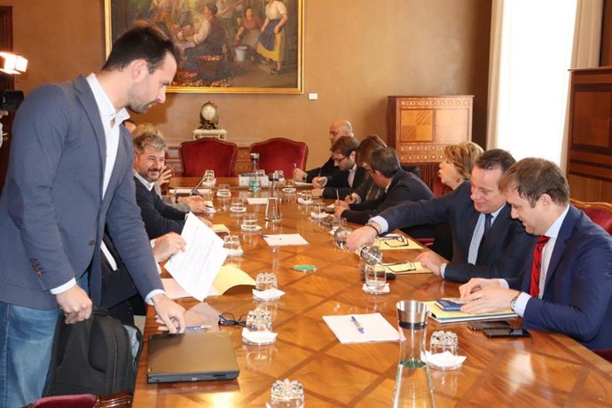 Reunión de Junta de Portavoces del parlamento asturiano