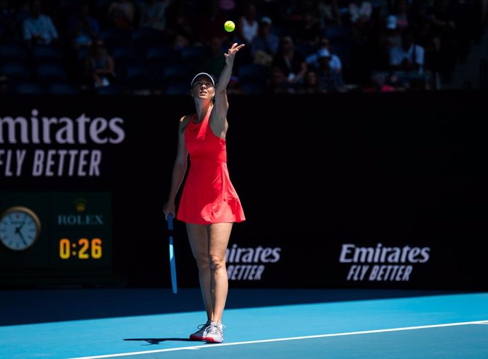 Maria Xarpova durant el seu partit de primera ronda en el torneig de l'Open d'Austrlia 2020.