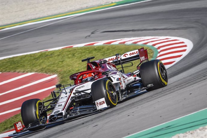 Fórmula 1.- Kubica (Alfa Romeo) revive sus mejores días con el mejor tiempo en e