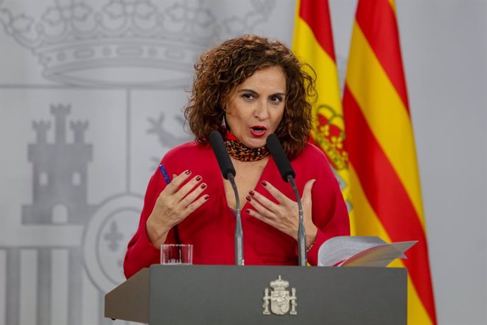 La ministra de Hacienda y Portavoz del Gobierno, María Jesús Montero, ofrece una rueda de prensa tras la primera reunión de la mesa de diálogo entre el Gobierno de España y el Govern de Cataluña