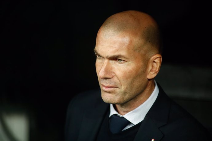 Fútbol/Champions.- Zidane: "El domingo tenemos una oportunidad para salir de est