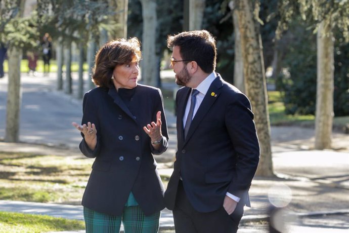 (E-D) La vicepresidenta primera i ministra de la Presidncia, Relacions amb les Corts i Memria Democrtica, Carmen Calvo; i el vicepresident de la Generalitat, Pere Aragons.