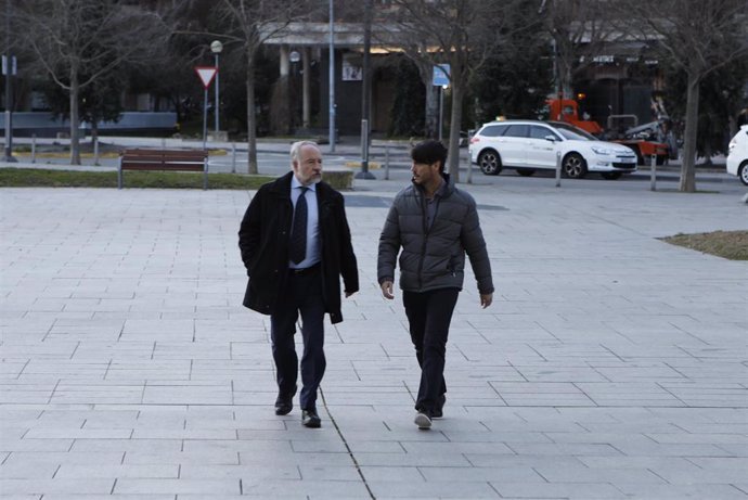 El ex director de la fundación Osasuna, Diego Maquirriain (dech), a su llegada al Palacio de Justicia de Pamplona, donde comienza el juicio por  supuestos amaños de partidos en la temporada 2013-2014, en Pamplona /Navarra, a 20 de enero de 2020.