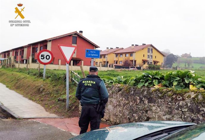Vigilancia de Guardia Civil en viviendas de Entrambasaguas