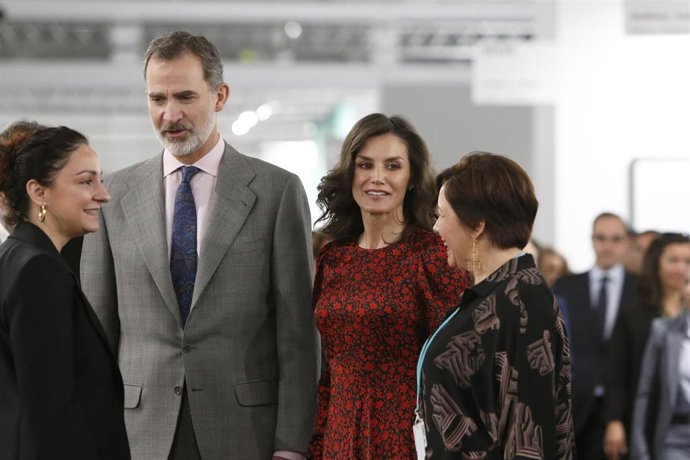 Los Reyes Felipe y Letizia en ARCO