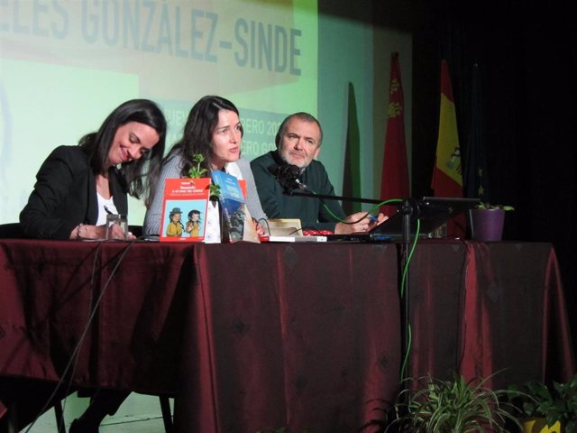 La exministra de Cultura Ángeles González-Sinde