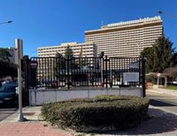 Los 5 españoles repatriados de Wuhan ya están en el Gómez Ulla sin síntomas para pasar la cuarentena