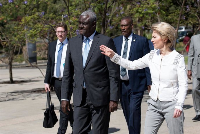 Moussa Faki Mahama y Ursula Von der Leyen