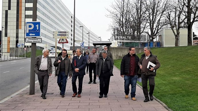 El Grupo Municipal Socialista visitando La Cadellada.