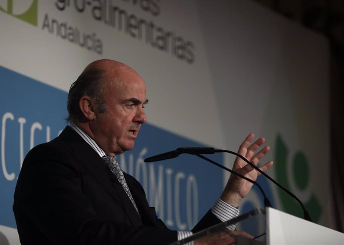 El vicepresidente del BCE, Luis de Guindos, en la clausura del I Foro del Cooperaticismo Agrario