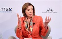 Pelosi afirma que el Congreso está "cerca" de lograr un acuerdo sobre los fondos para el coronavirus en EEUU