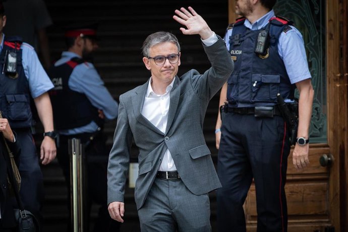 AV.- El TSJC procesa a Jové, miembro de la Mesa de negociación con el Gobierno, 