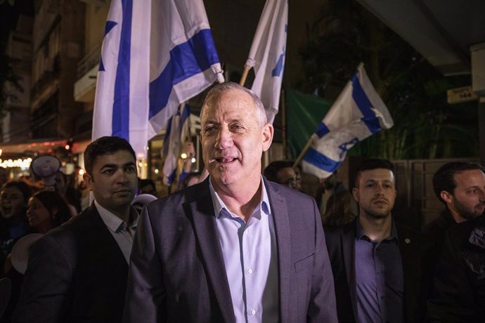 Israel.- Las encuestas finales anticipan un empate a escaños entre Netanyahu y G