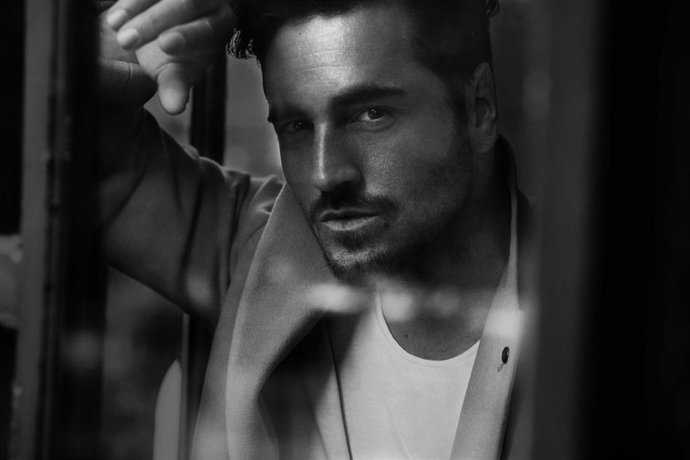 David Bustamante lanza nueva fragancia Muy Mío Night
